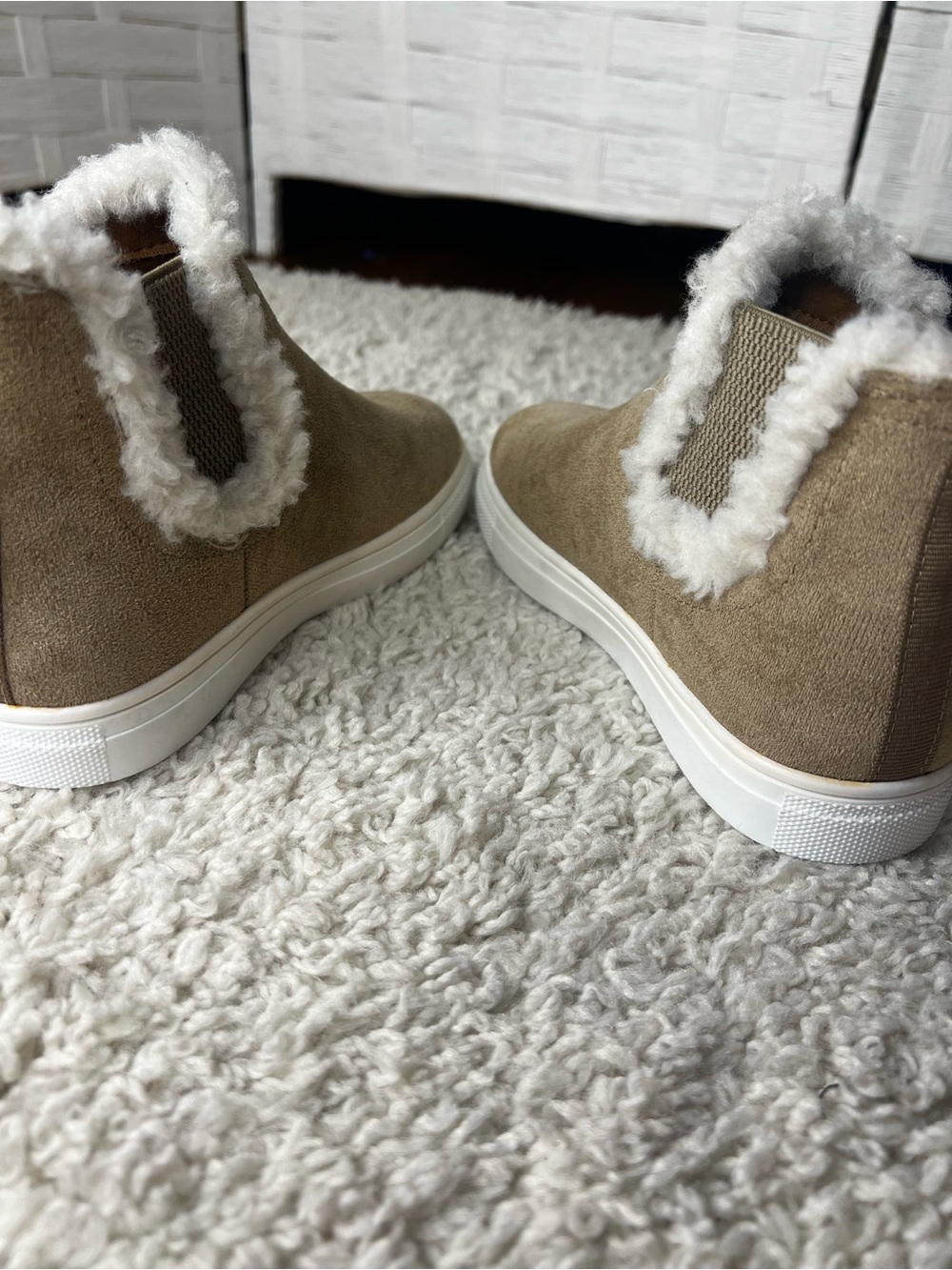 GIRLS LUCKY BRAND FAUX SUEDE/FUR BOOTS SZ 13 NWT - Picture 7 of 16